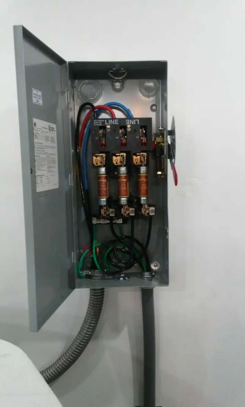 Three-phase disconnect switch installed for Electrical Wiring & Rewiring in Orland Park